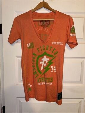 American Fighter By affliction Women's Large V Neck Orange T-Shirt